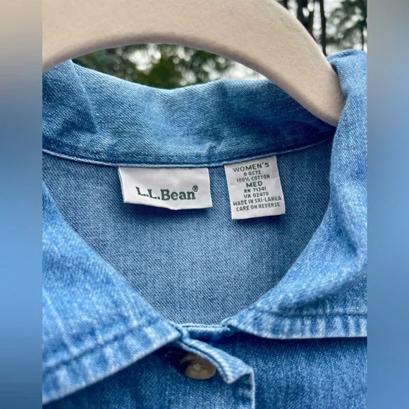 Vintage 90s L.L. Bean Denim Jean Button-up Blouse - Picture 2 of 5